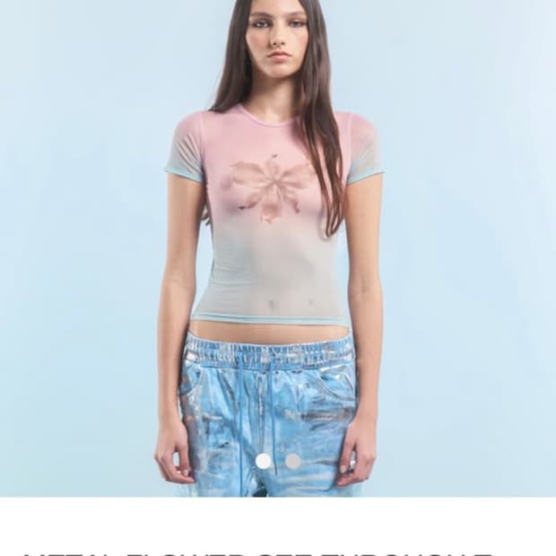 2000 아카이브스 메탈 플라워 시스루 티 새상품