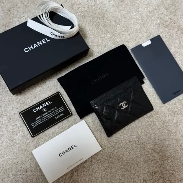 샤넬 카드지갑 (캐비어)