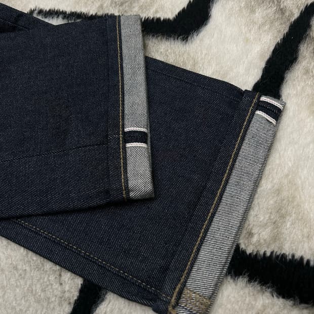 [31]유니클로 셀비지 레귤러핏 데님팬츠/생지