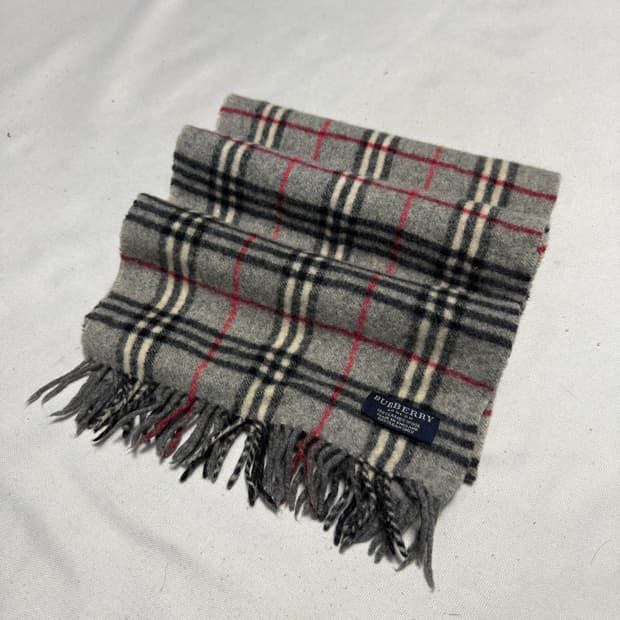 OS 버버리 노바체크 그레이 머플러