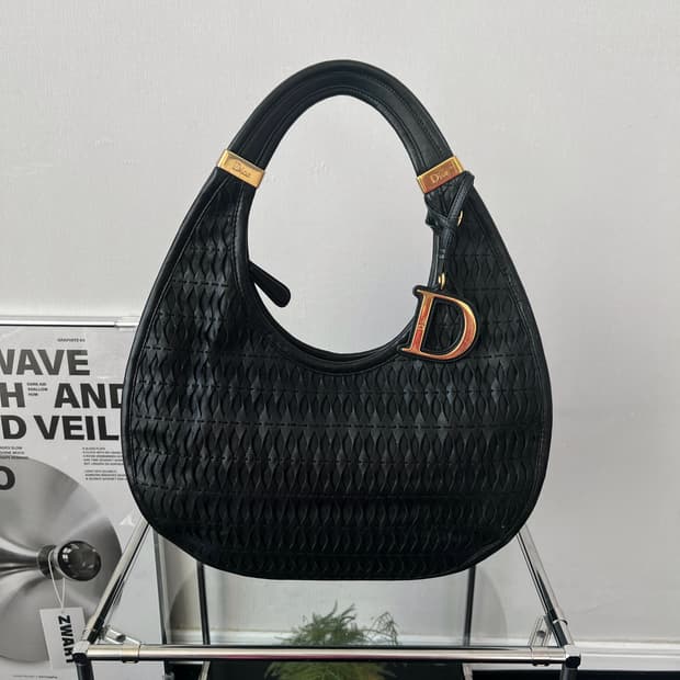 디올 디오리타 트위스트 호보백