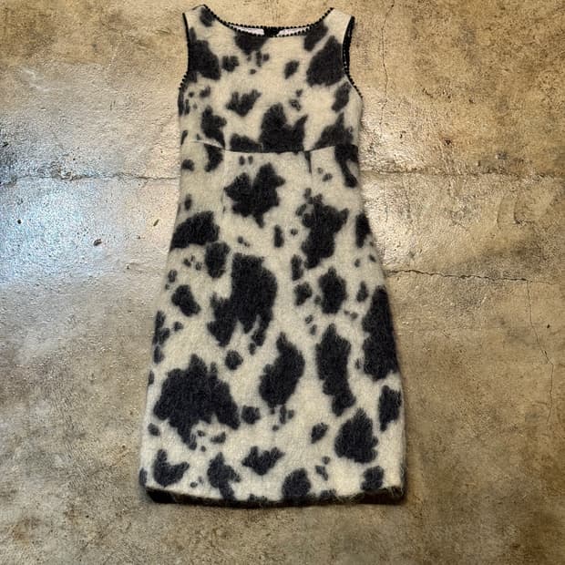 44 ) MOSCHINO (Mohair)