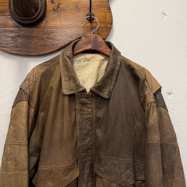 (L) 90s Map-Lined Leather Bomber Jacket