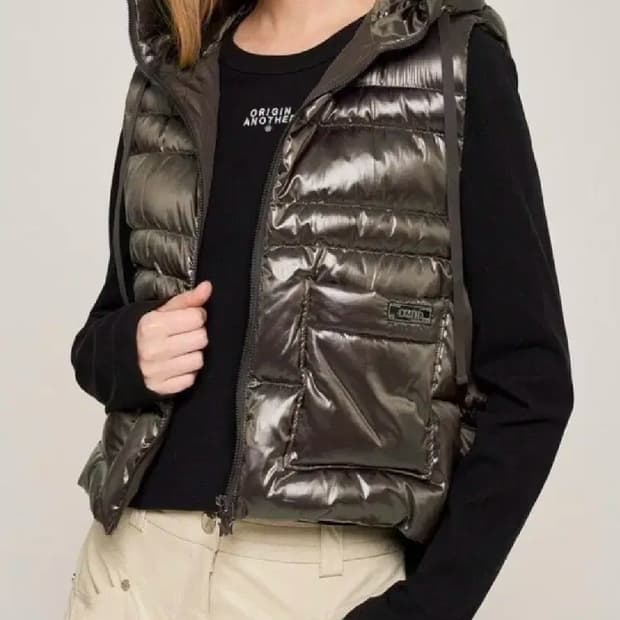 한섬 오즈세컨 2024 구스다운 후드  패딩 베스트 44~55