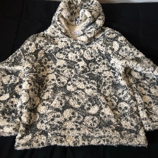 ERL 이알엘 스컬 프린티드 빈티지 플리스 후디