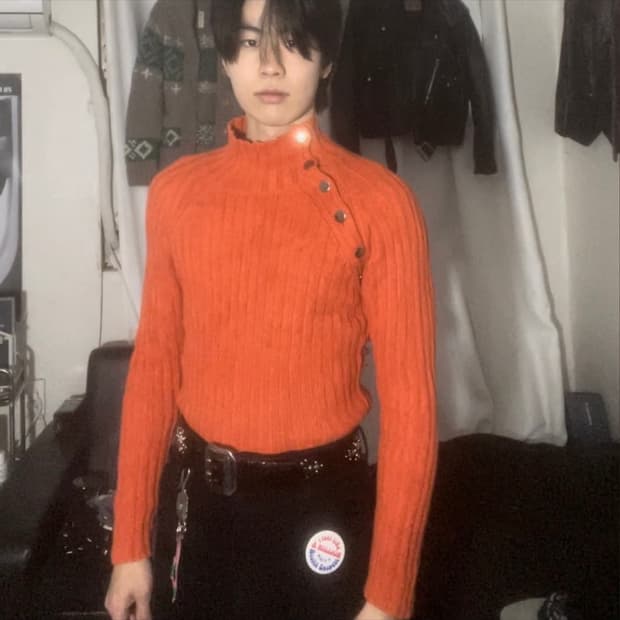 일본 빈티지 오렌지 니트