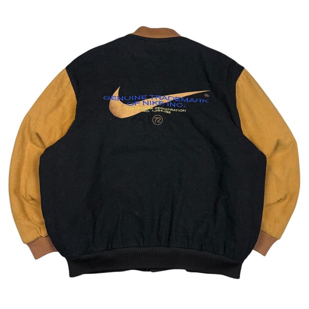 나이키90‘s 블랙컬러 모직 바시티 자켓