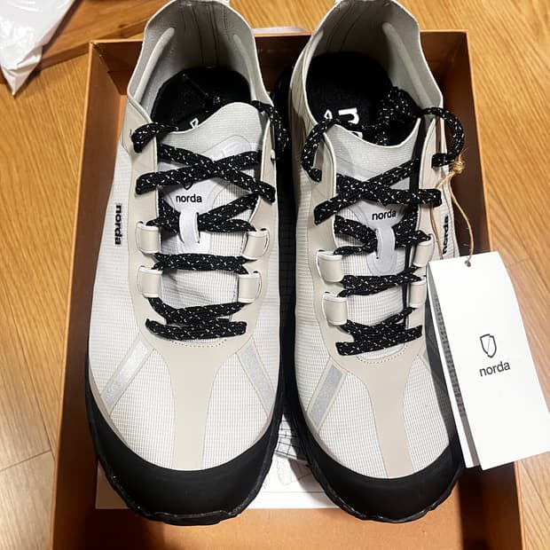 다 270 새 상품입니다