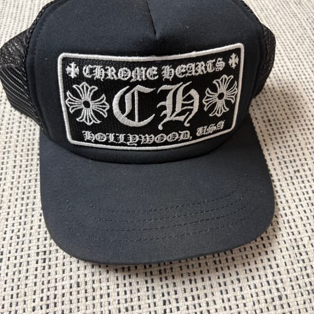 크롬하츠 매쉬 트러커캡 