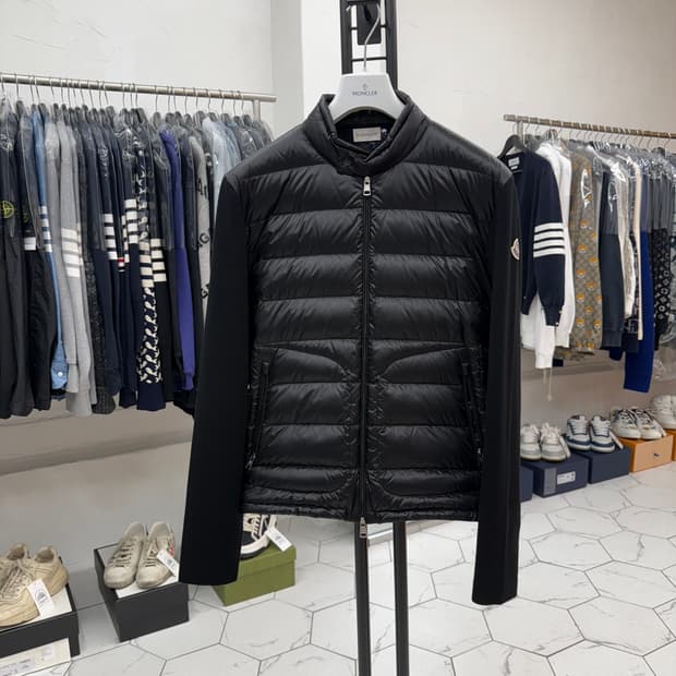 [25년10월/L] 몽클레어 니트패딩 블랙 
