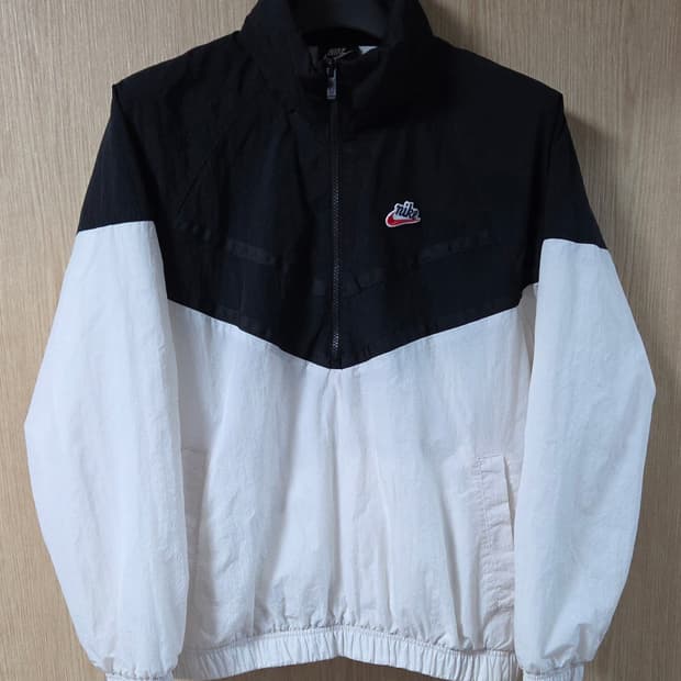 (착샷) 나이키 헤리티지 윈드러너 아노락 자켓 