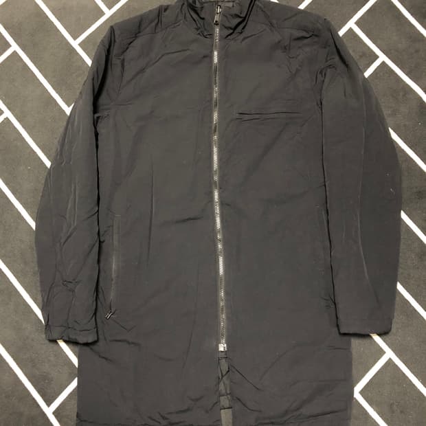 (횡재가)띠어리 리버시블 양면패딩/몽클레어타임솔리드시스템스톤프라다톰포드