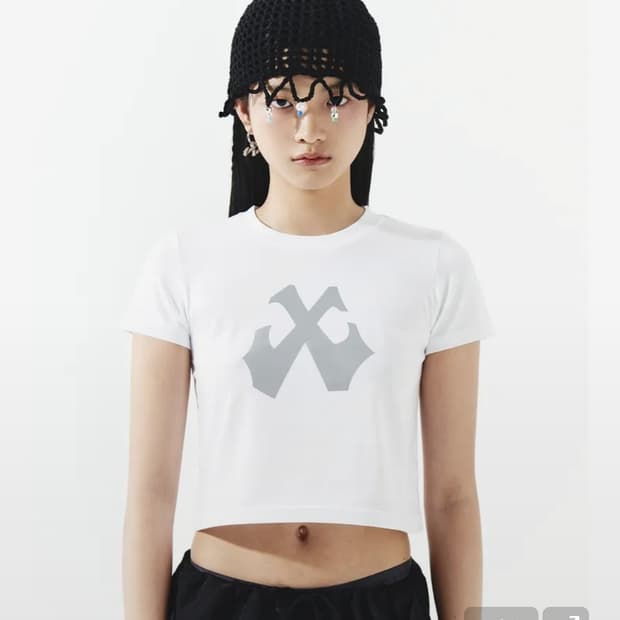 leey 스카치 로고 크롭티 (yeel 리)