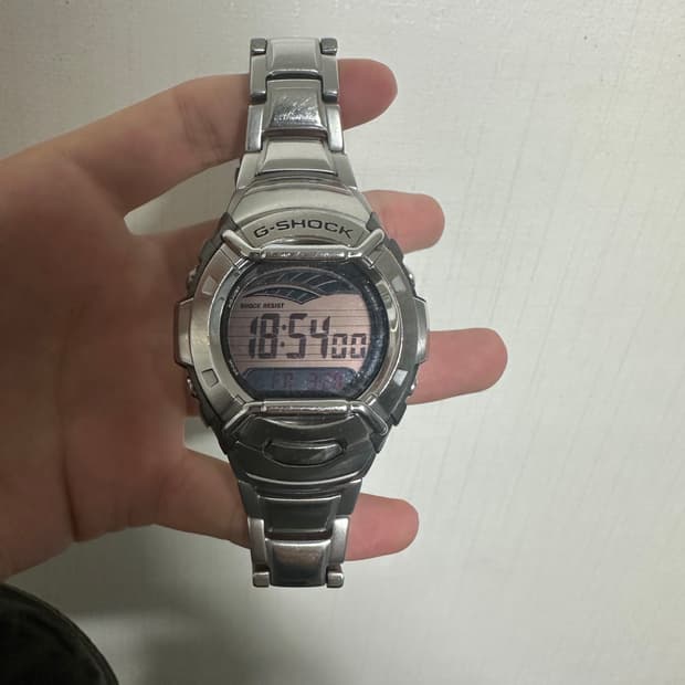 G-Shock 메탈 시계