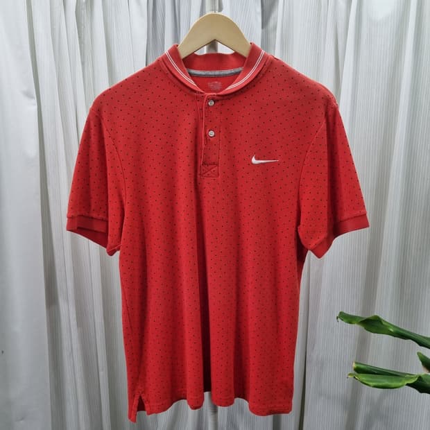 나이키 The athletic dept 도트패턴 반팔티 2290