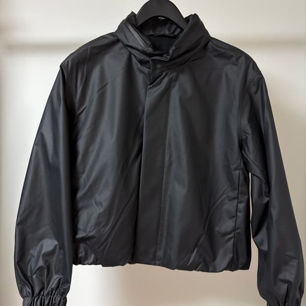 유니클로 u 코팅쇼트블루종 블랙 L