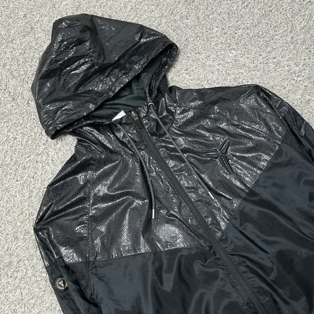 [100] 나이키 바람막이