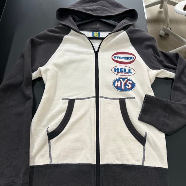히스테릭글래머 90s 아카이브 레글런 후드집업