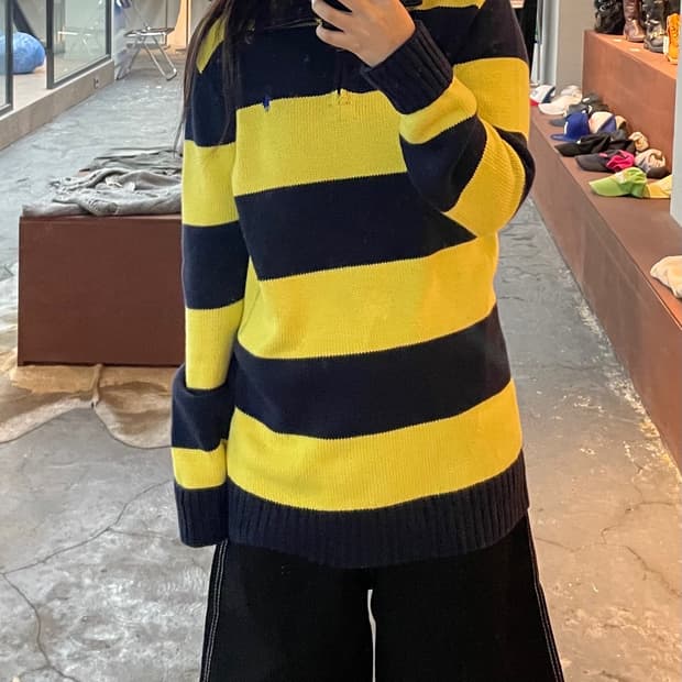 폴로 랄프로렌 스트라이프 반집업 니트 H573