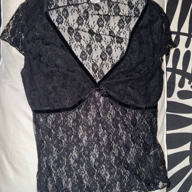 Kimchi Blue 레이스탑