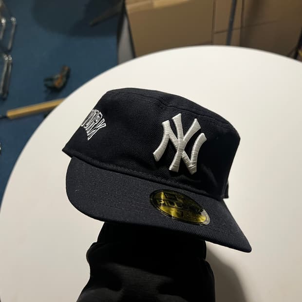 뉴에라 필박스 58.7cm