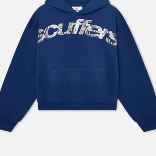 scuffers(L)후드티 구해요