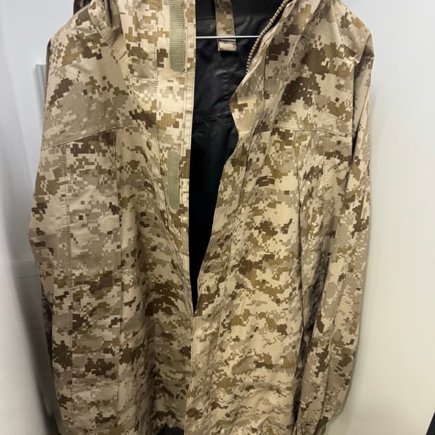 파타고니아 pcu level6 aor 고어텍스 자켓