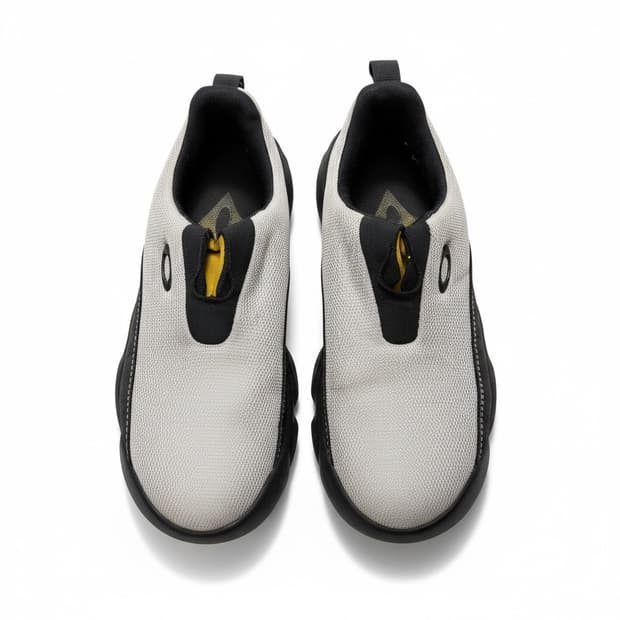 오클리 90”s 실버 플래쉬 찹쏘우 뮬 275