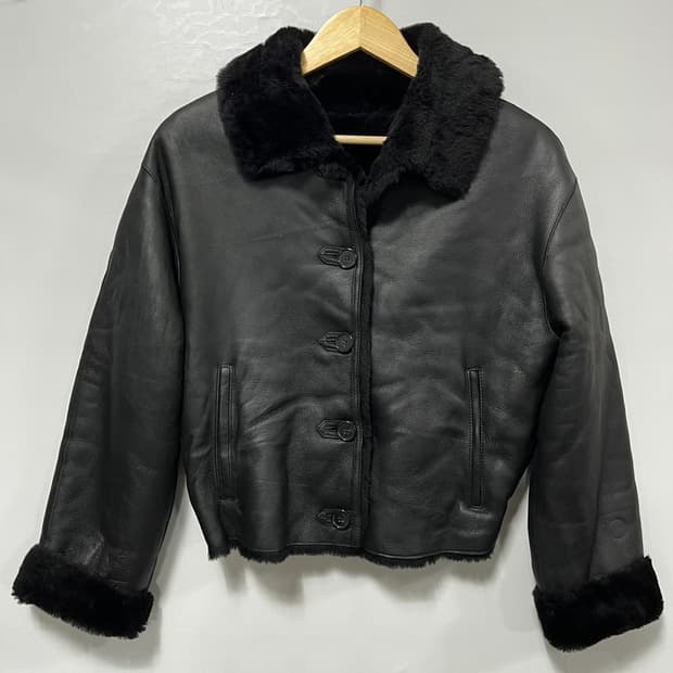 클럽모나코 무스탕 XS