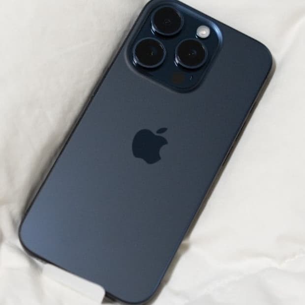 아이폰15프로 블루 구매합니다 