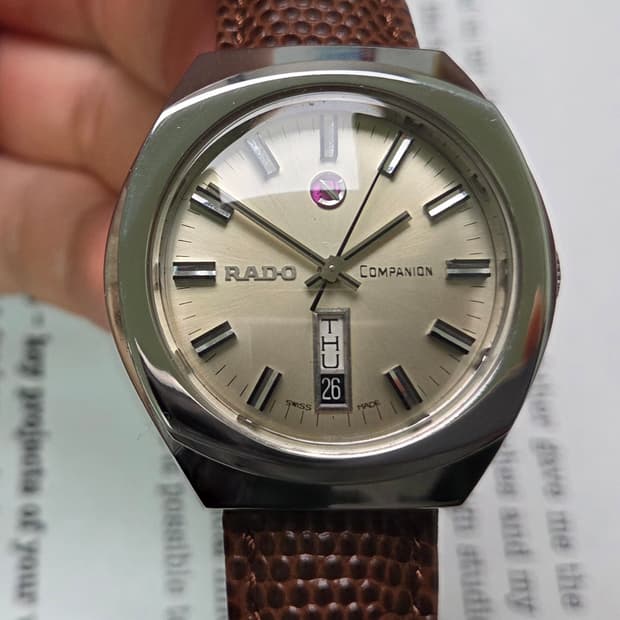 레어] 빈티지 라도 컴패니언 점보 순정 다이얼 와이드보이 데이데이트 