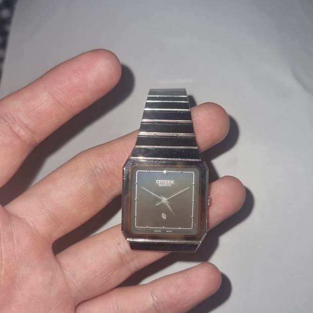 시티즌 쿼츠 손목시계 판매합니다