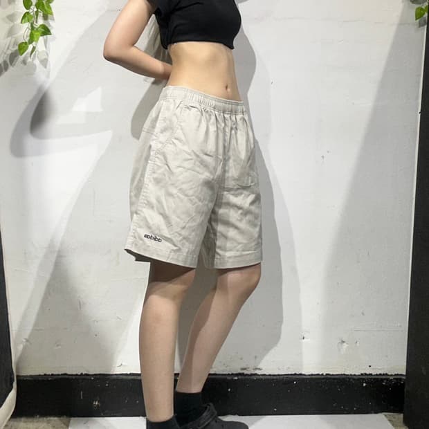 아디다스 베이지 로고 반바지 버뮤다 팬츠 M