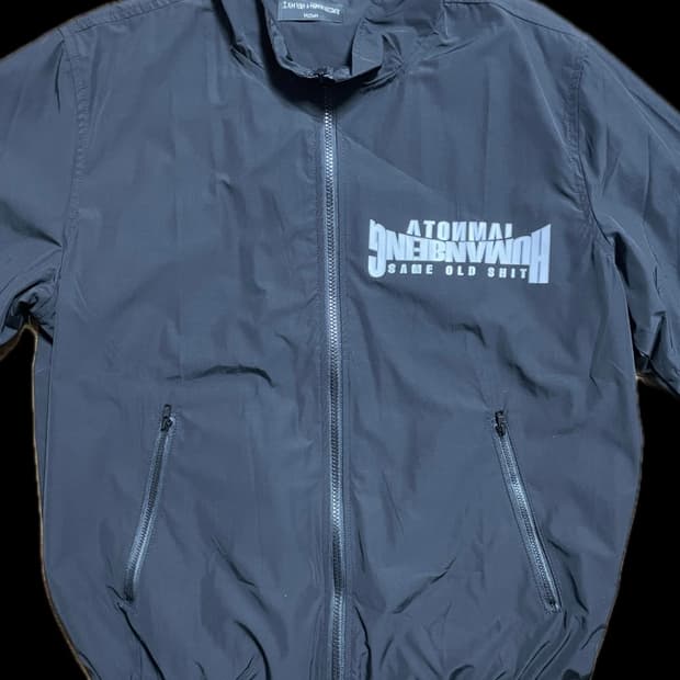 아임낫어휴먼비잉 바람막이자켓