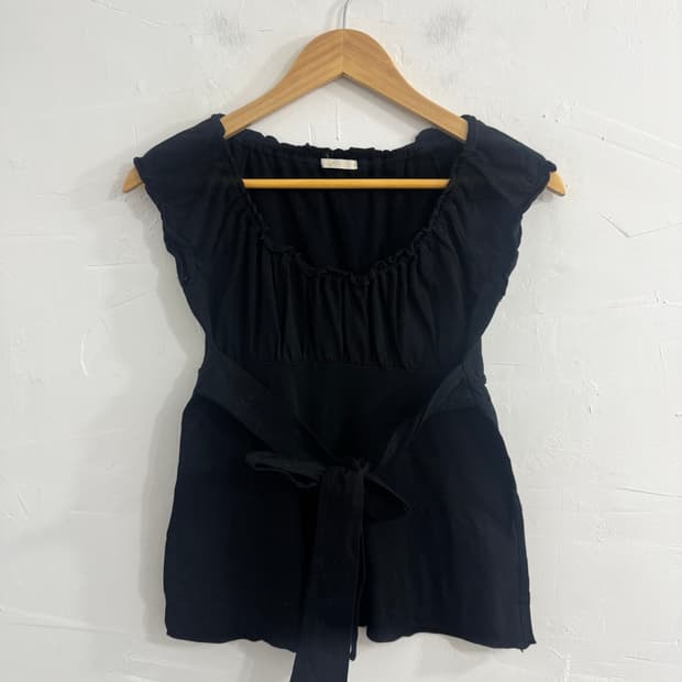 strap top