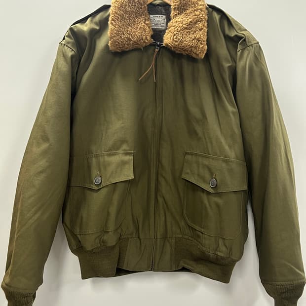 B-10 플라이트 자켓 [44]