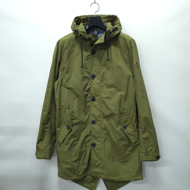 타미힐피거 남성 올리브 그린 후드 야상 자켓 (95)