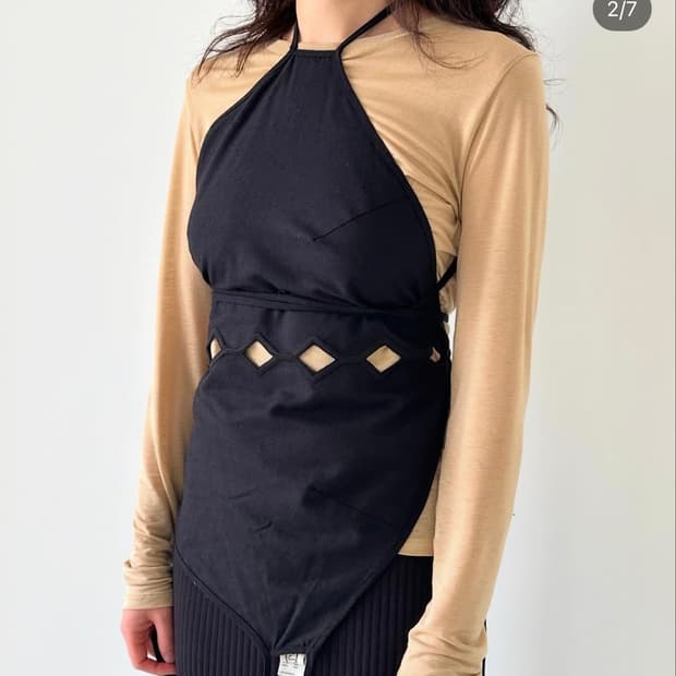 Baserange Cessa Ligo Top / Black