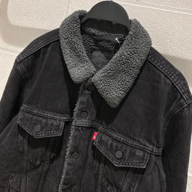 Levis Sherpa Black Denim Jacket