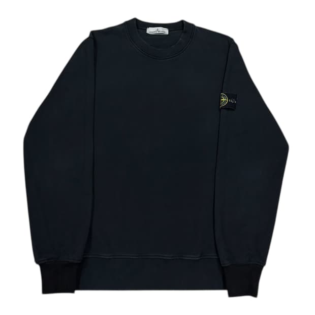스톤아일랜드 와펜 패치 블랙 맨투맨 L