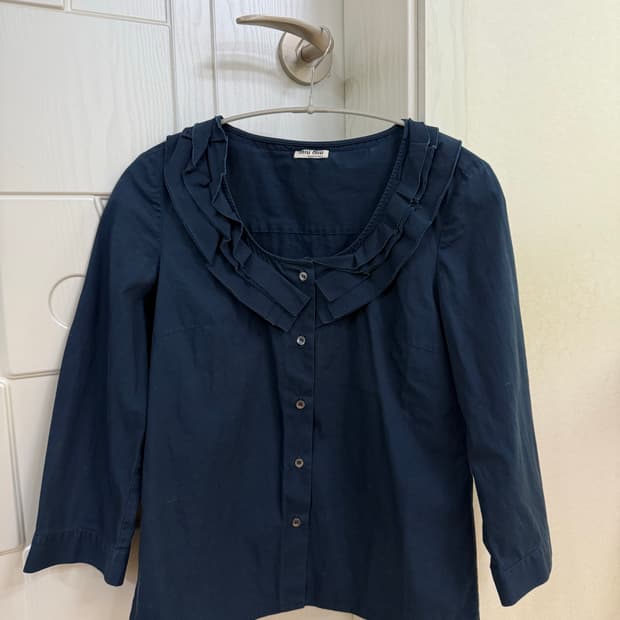 미우미우 7부 블라우스