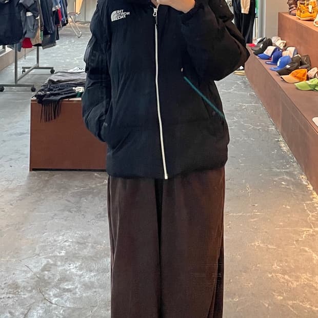 노스페이스 화이트라벨 블랙 완장로고 패딩 H991