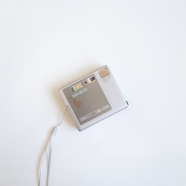 Minolta dimage Xi / 빈티지 디지털 카메라 