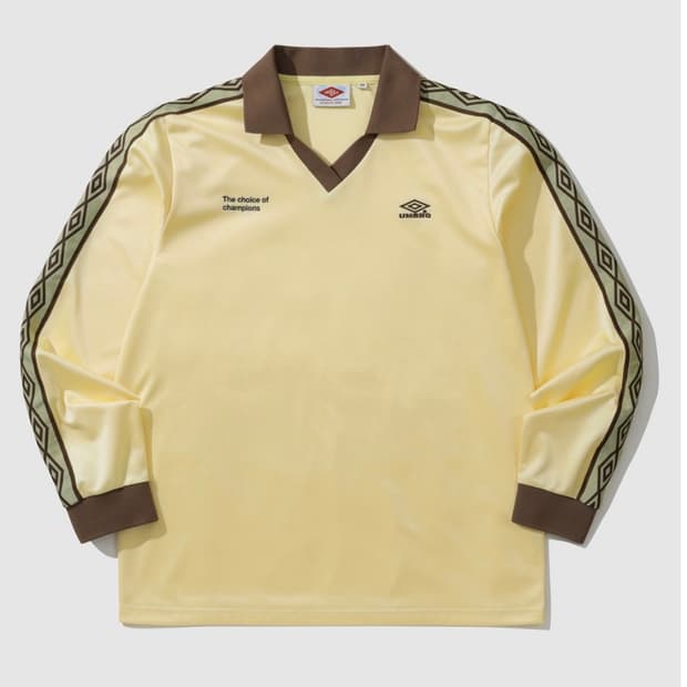 엄브로 새틴 풋폴 저지