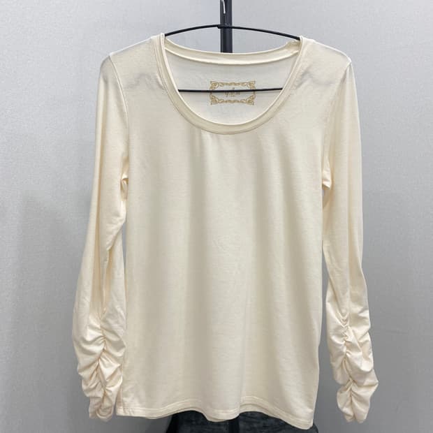 Shirring U-Neck Top