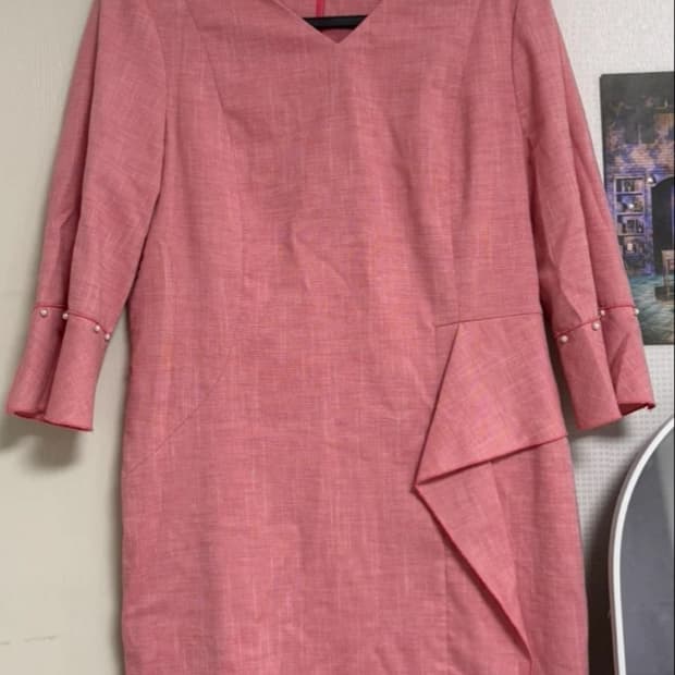 Olivia Hassler 핑크 진주 원피스 