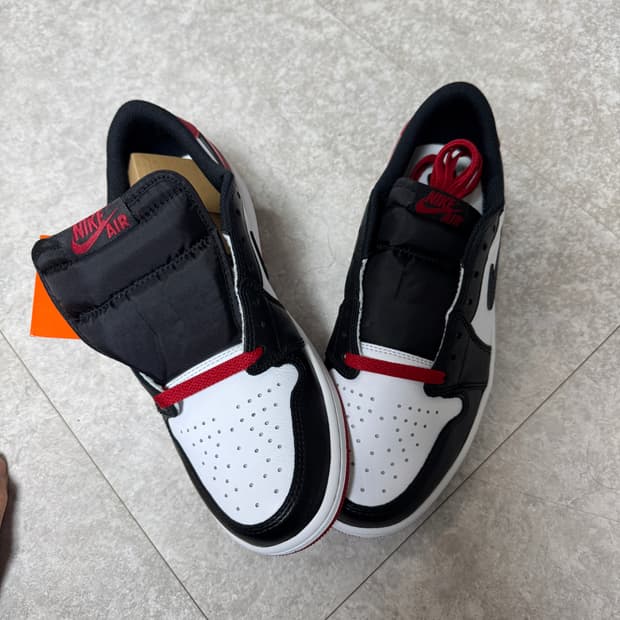 나이키 조던1 로우 레트로 OG