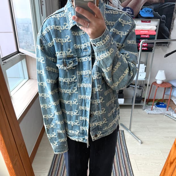 슈프림 프레이드 데님 자켓