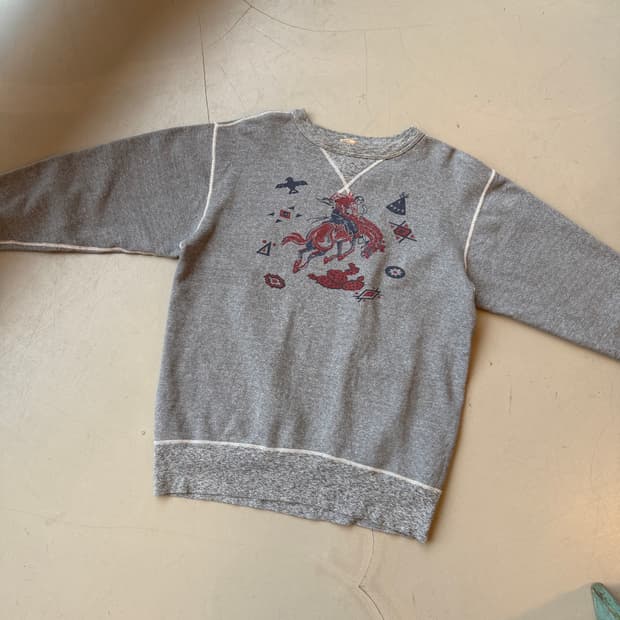 토요 엔터프라이즈 크루넥 스웻셔츠