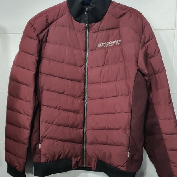 디스커버리 구스 패딩 점퍼